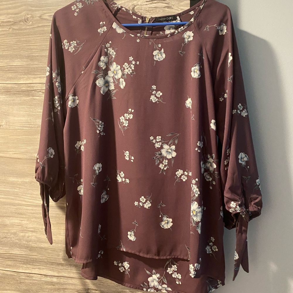 Womens size large purple blouse